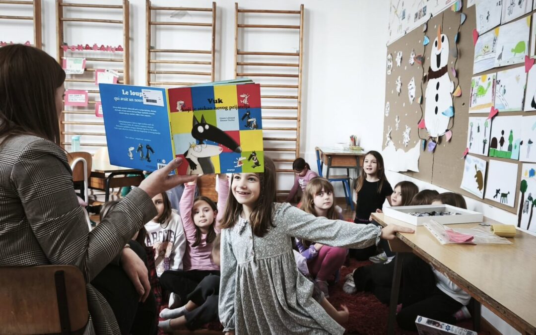 POTICANJE ČITANJA U OŠ ŽAKANJE